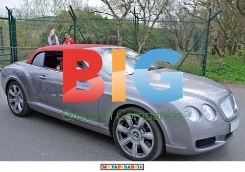 Cristiano Ronaldo in New Bentley Convertible
