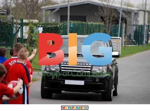Rio Ferdinand leaving Man U training