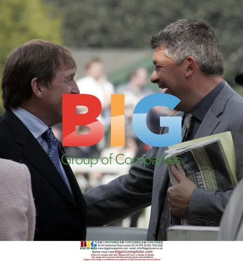 TV hosts Parrot and Dalglish at Grand National