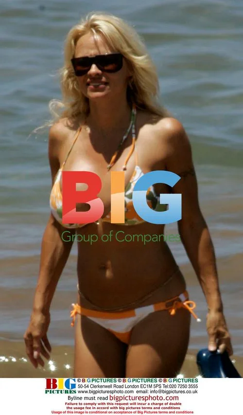 Pamela Anderson Shows Off Bikini Body in Maui
