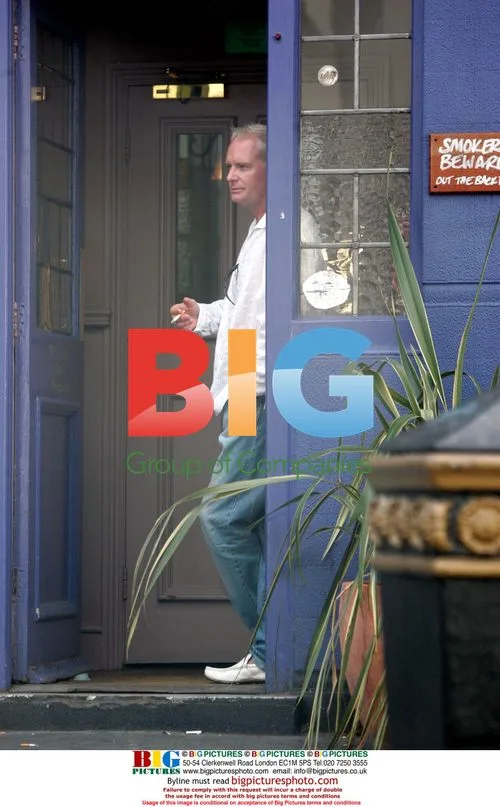 Paul Gascoigne spotted smoking outside pub