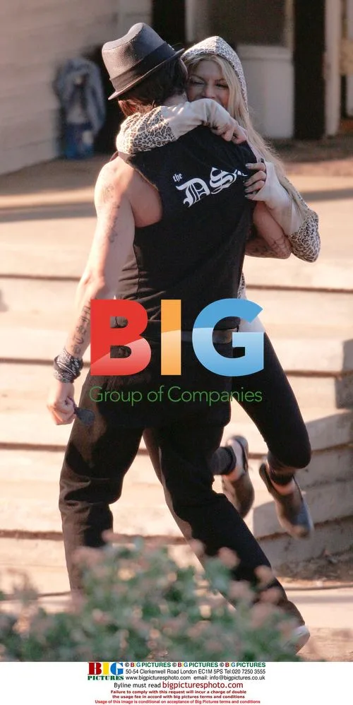 Fergie Films 'Big Girls Don't Cry' Music Video