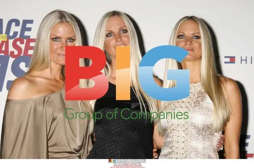 Dahm triplets at Race to Erase MS event