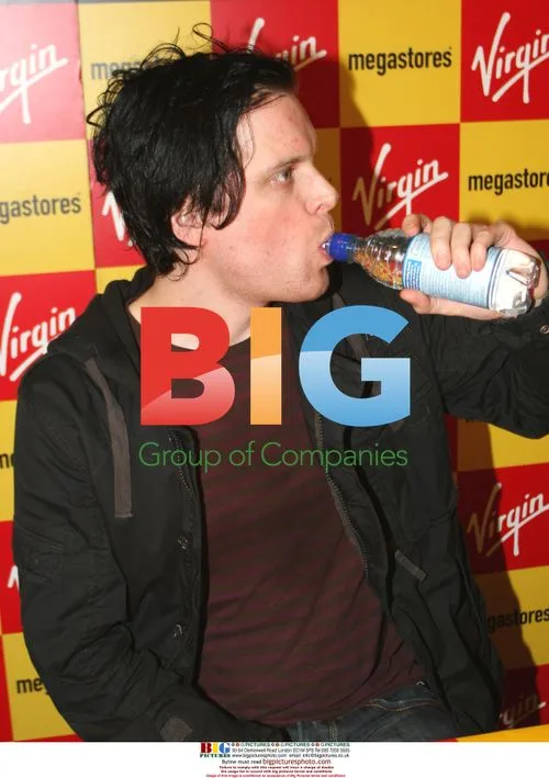 ASH perform and sign at Virgin Megastore