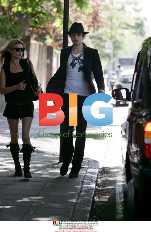 Pete Doherty and Kate Moss Leave Kate's House