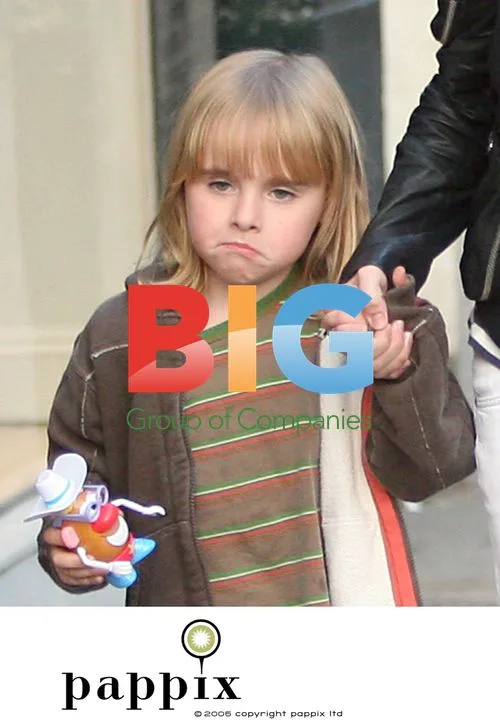 Liam Gallagher Out with Family