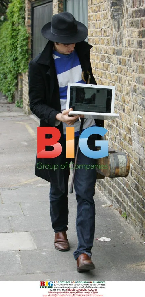 Pete Doherty Leaving Kate's House