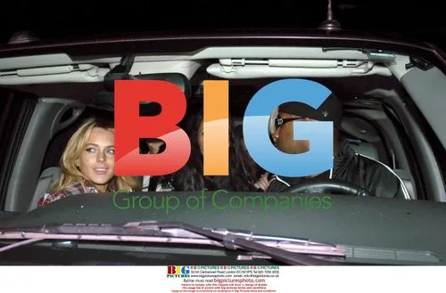 Lindsay Lohan Leaving Winston's in Hollywood