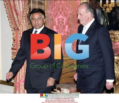 Musharraf and King Juan Carlos Attend Dinner
