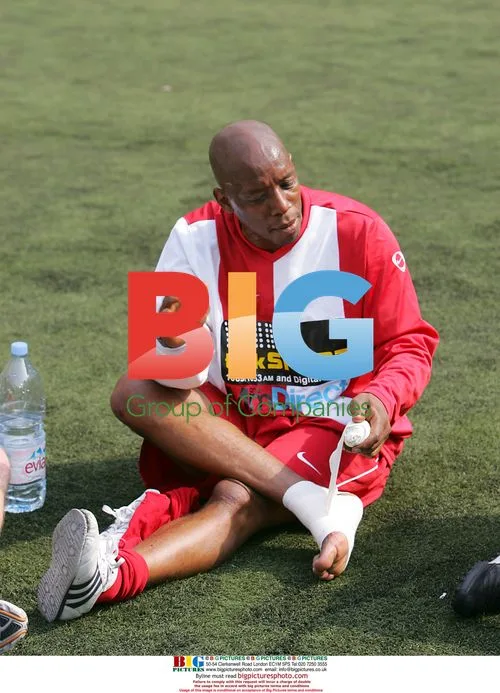 talkSPORT Football Match