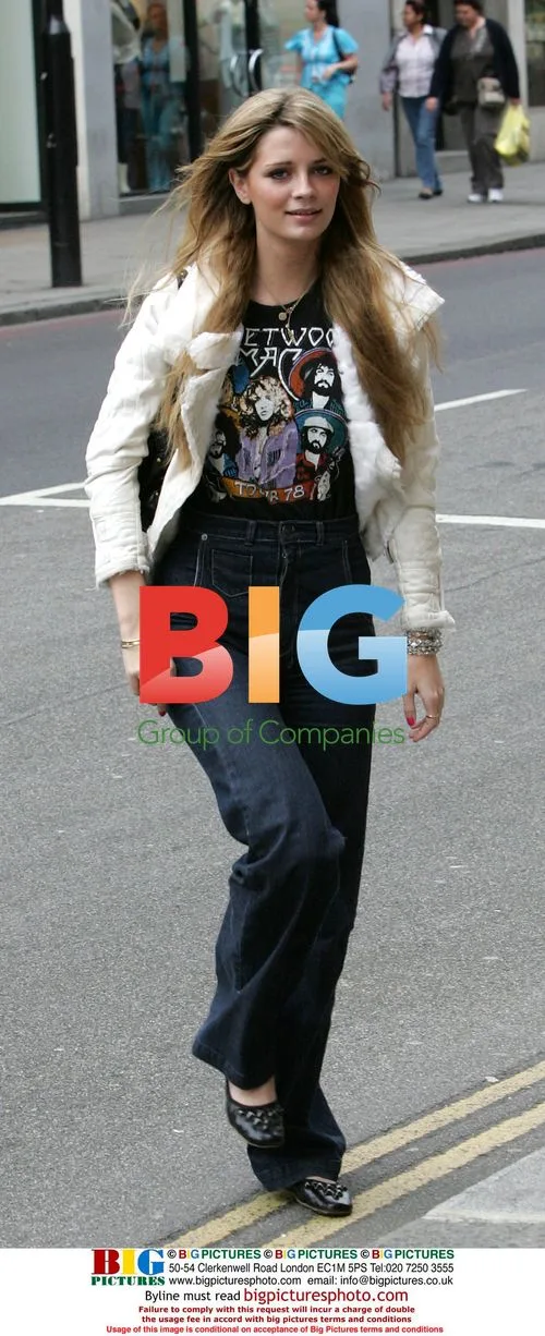 Actress Mischa Barton out shopping in central London