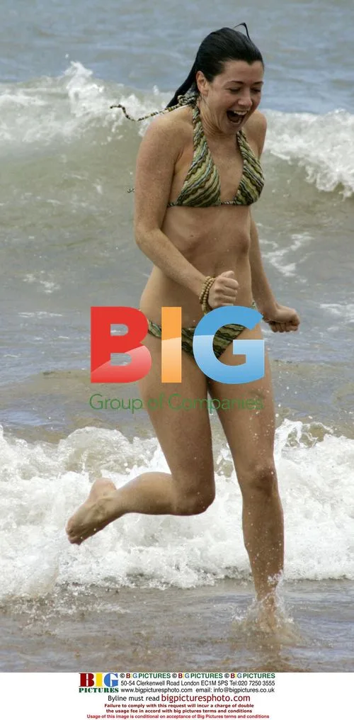 Alyson Hannigan and Alex Denisof Enjoy Maui Vacation