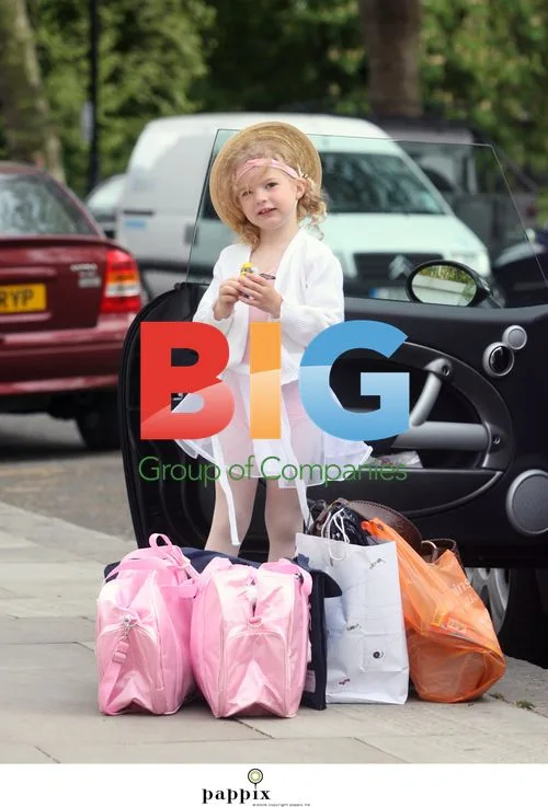 Jools Oliver Takes Daughters to Dance Class