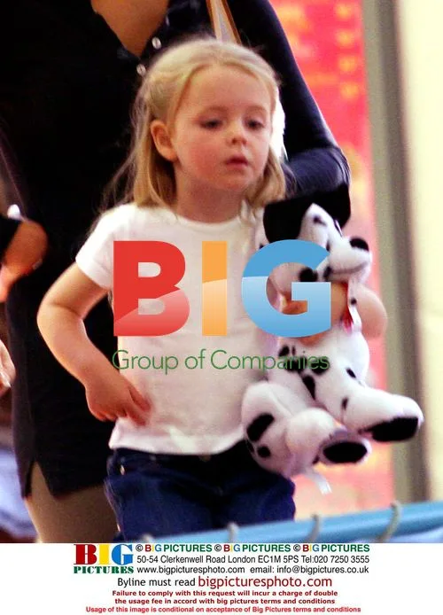 Heather Mills and Daughter Beatrice in Las Vegas