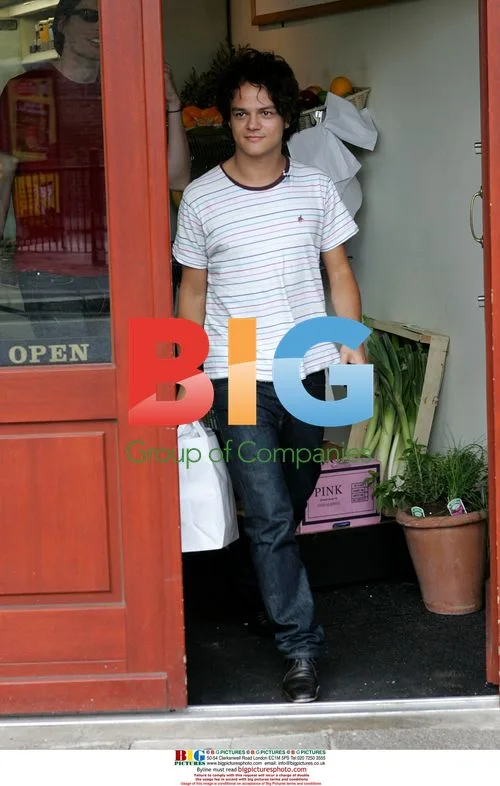 Jamie Cullum Grocery Run