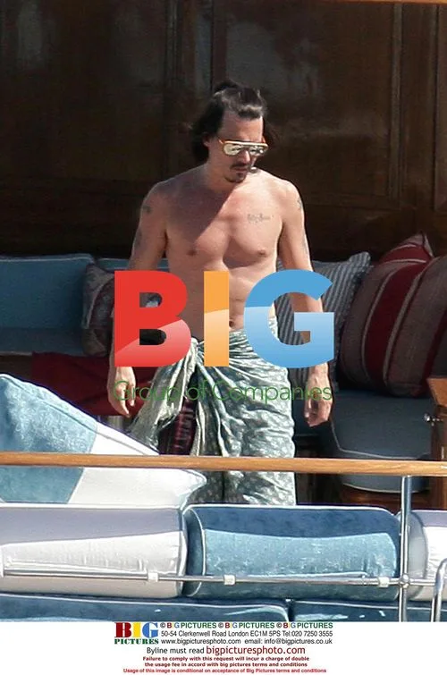 Johnny Depp and Vanessa Paradis' Romantic Vacation