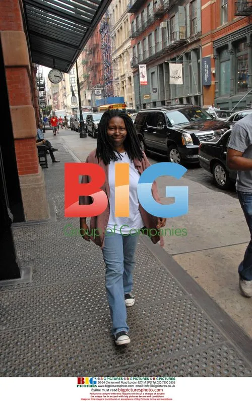 Whoopi Goldberg Soho Shopping