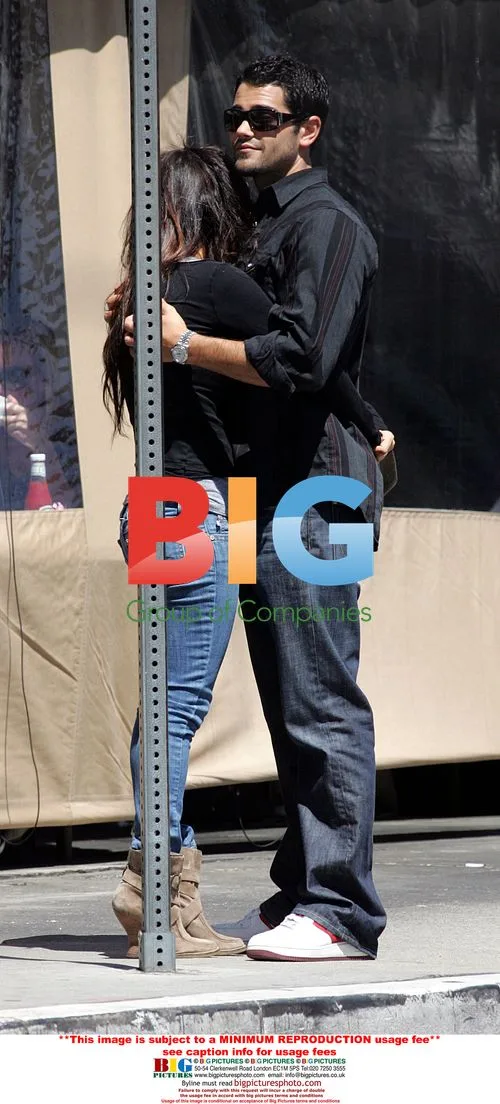 Jesse Metcalfe with mystery woman