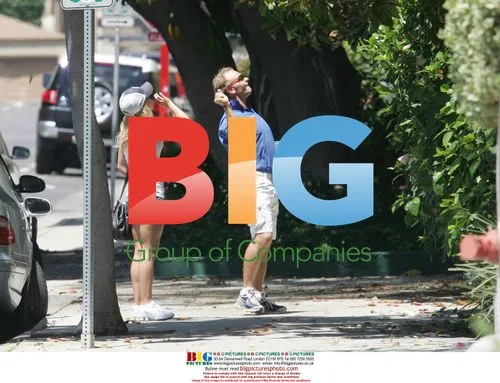 Hayden Panettiere Parts Ways with Father, Meets Boyfriend for Lunch