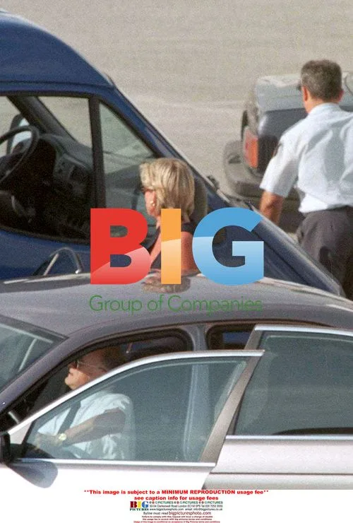 Lady Diana leaves Athens on private jet