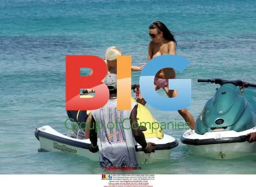 Sexy models Lucy and Malene on jet-skis