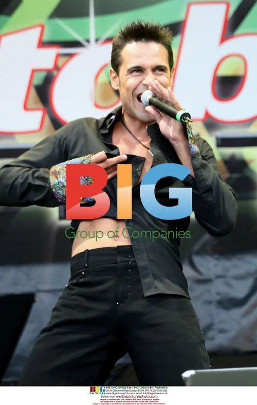 Chico on Stage at Carlisle Live