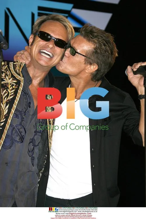 David Lee Roth and Eddie Van Halen at press conference