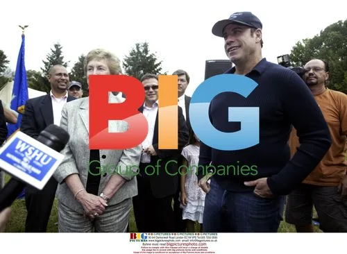 John Travolta and Connecticut Governor Jodi Rell on 'Old Dogs' set