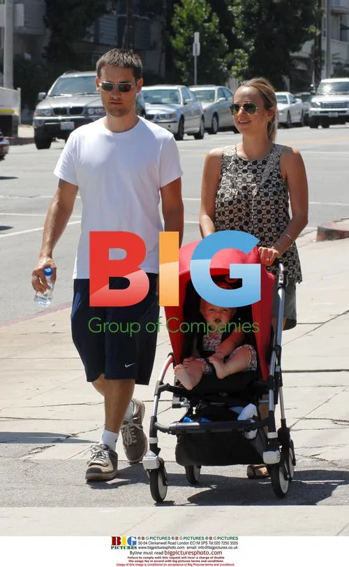 Tobey Maguire and Jennifer Meyer with baby Ruby