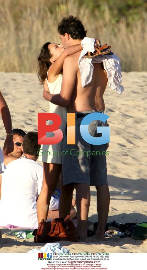 Virginie Ledoyen and Ari Elmaleh in Corse