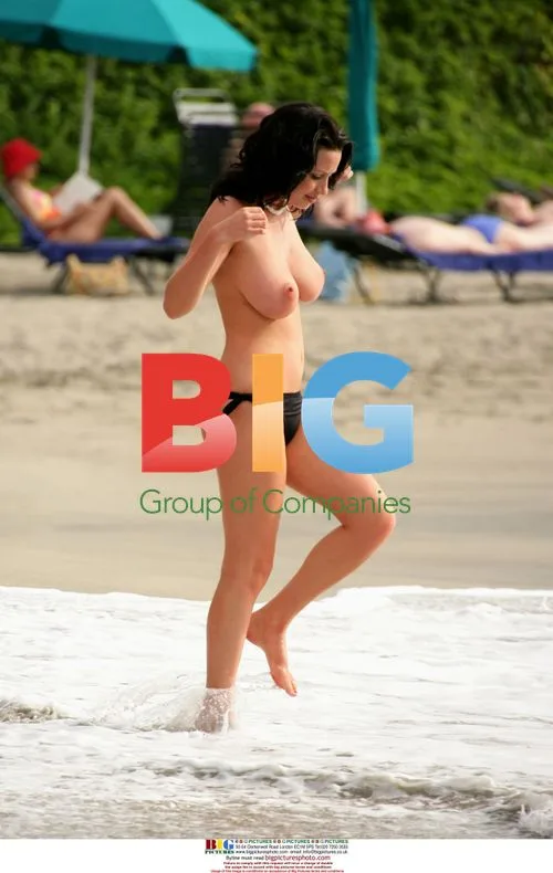 Sophie Howard Holiday Glam