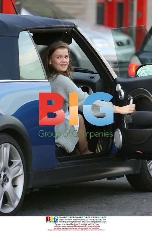 Kerry Katona runs errands, drops off friends