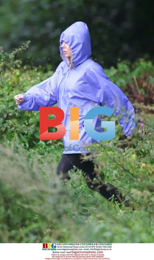 Spice Girls Geri and Mel C Running in London
