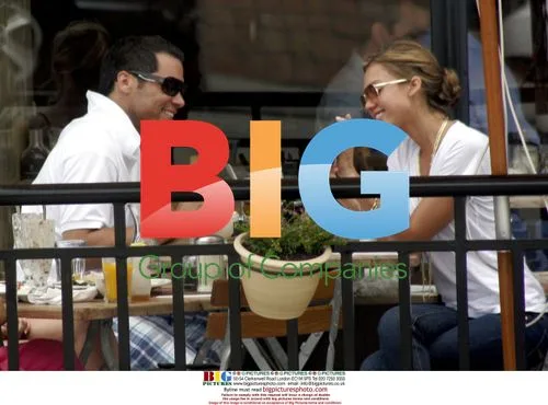 Jessica Alba Reunites with Boyfriend Cash Warren