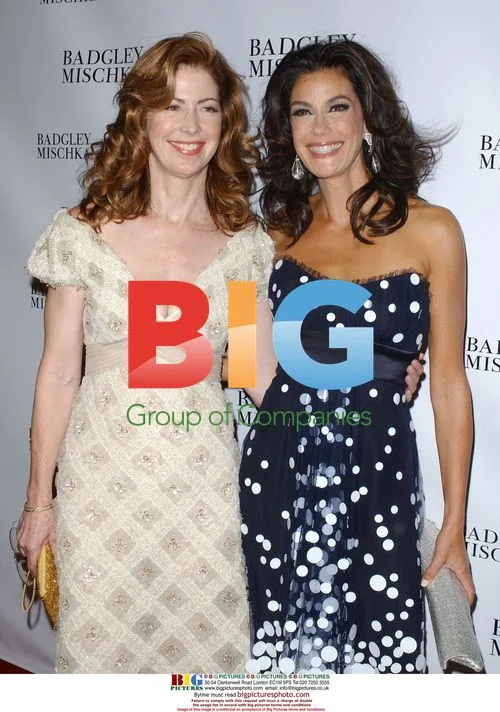 Teri Hatcher celebrates Badgley Mischka campaign