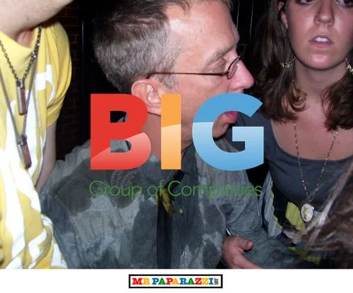 Andy Dick looking disheveled at Ohio club
