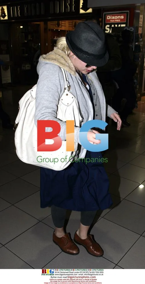Scarlett Johansson departs Heathrow for NYC
