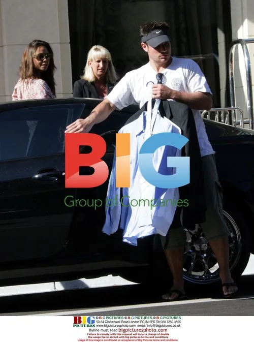 Nick Lachey and Vanessa Minillo in Laguna Beach