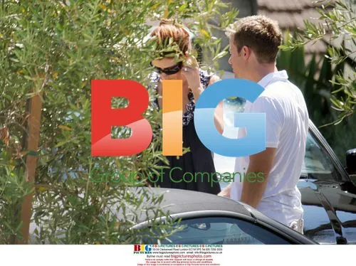 Kate Walsh & Alex Young Have Heated Discussion