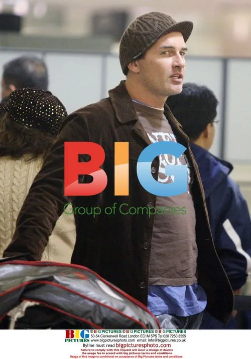 Julian McMahon and Family Depart LAX