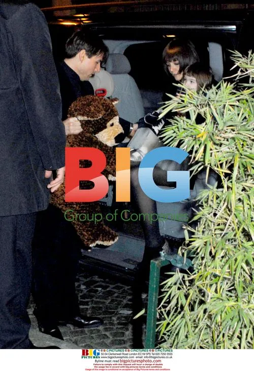 The Cruise Family Visits Milan