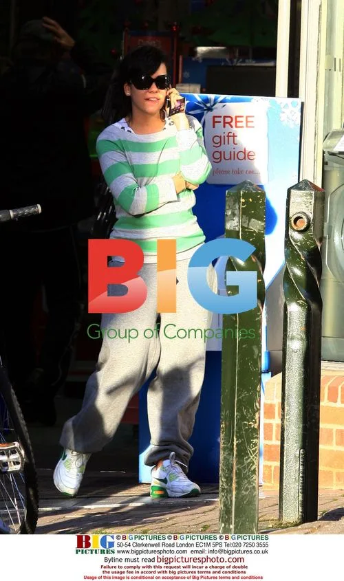 Lily Allen's Family Day Out