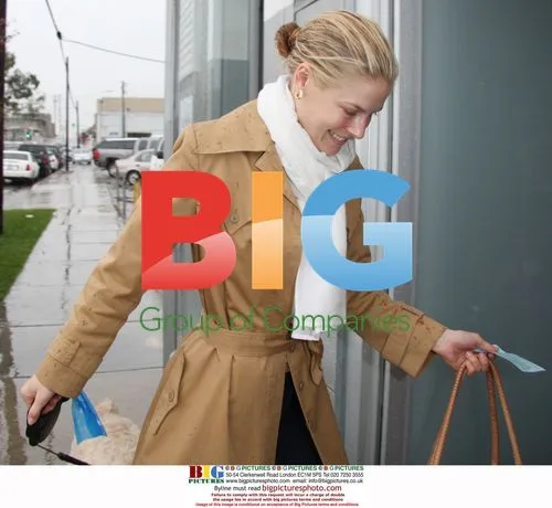 Ali Larter with Dog at Pier 59 Studios