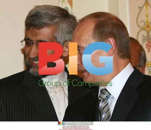 Putin Welcomes Iranian Negotiator