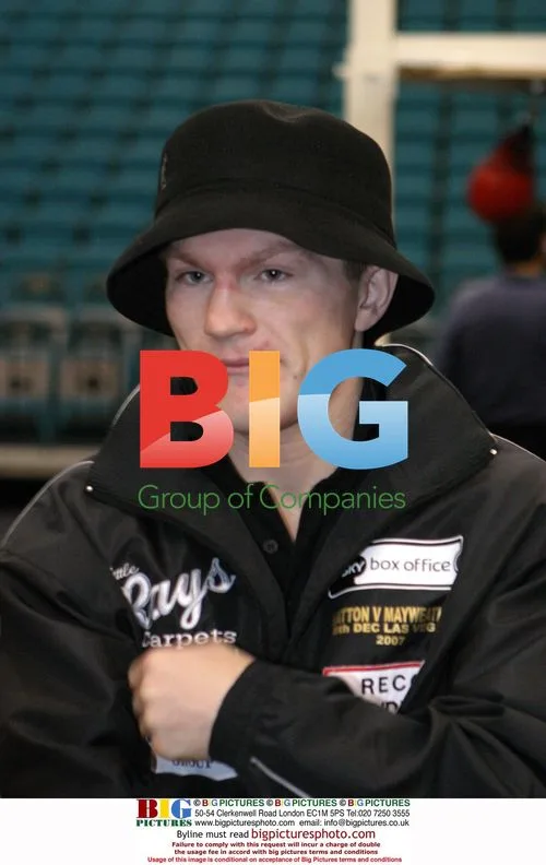 Ricky Hatton and Floyd Mayweather at Press Conference