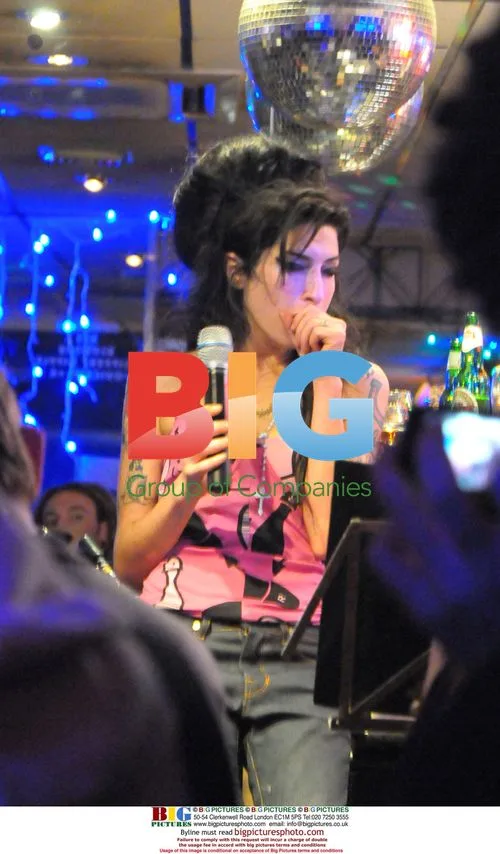 Amy Winehouse's Impromptu Soho Gig