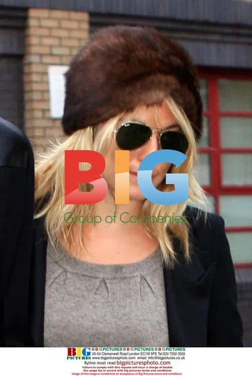 Sienna Miller and Rhys Ifans Arm in Arm in London