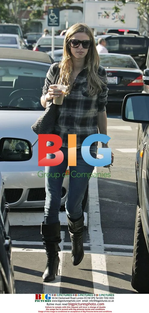 Nicky Hilton and David Katzenberg Shopping