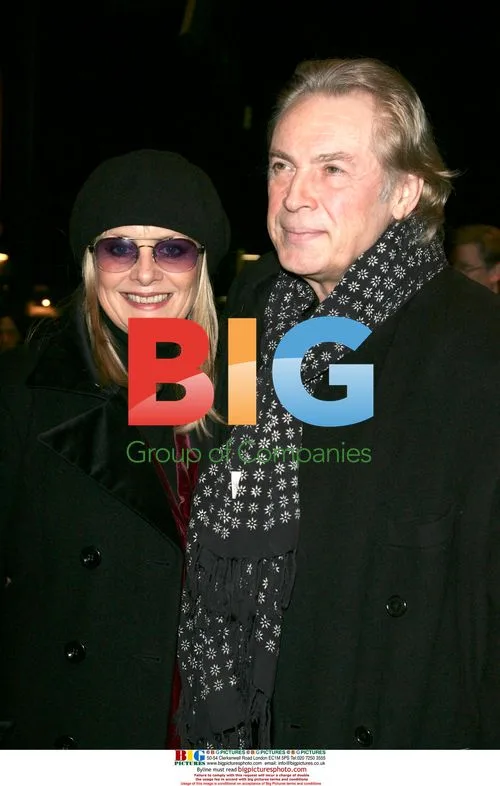 Twiggy Lawson & Leigh Lawson at Dealer's Choice press night