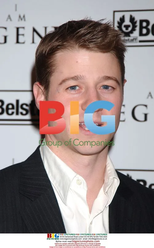 Actor Benjamin McKenzie at 'I Am Legend' Premiere